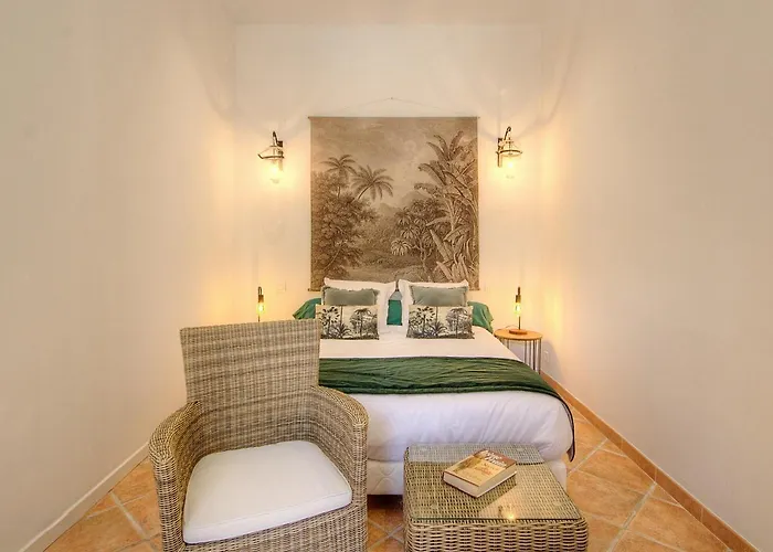 Le Campu Latinu * Lama